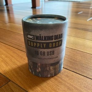 AMC The Walking Dead 16 GB USB